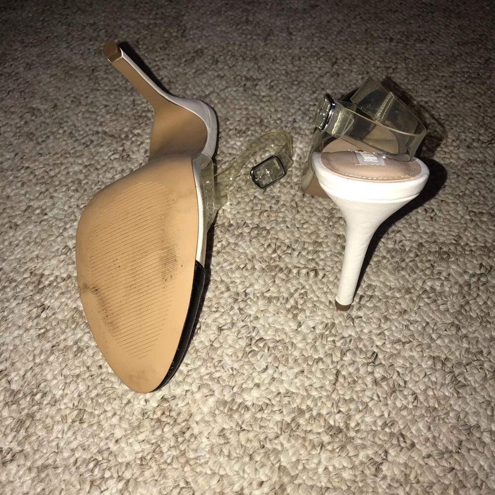 Chanel-Style Partially Clear Heels - Picture 4 of 4